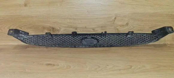 Ford Escort Front grill 95AB8200BC