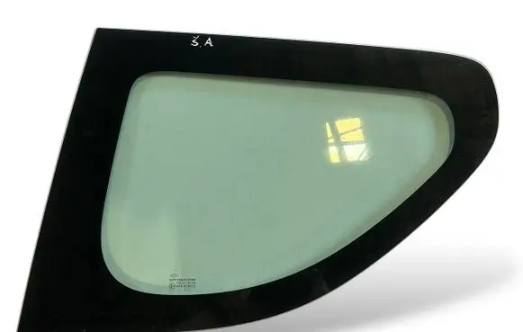 Dacia Dokker Rear side window 833077547r