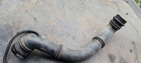 Volvo V70 Intercooler hose/pipe 9179286