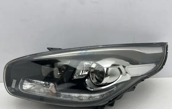 KIA Carens III Headlight/headlamp KIACARLPLSUL1
