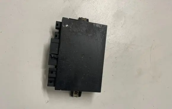 Mercedes-Benz E W211 Other control units/modules A2118703726 5ZA00846902
