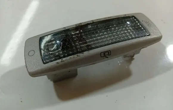 Volkswagen PASSAT B5.5 Rear seat light 3B0947291