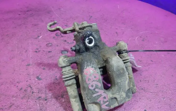Rear brake caliper