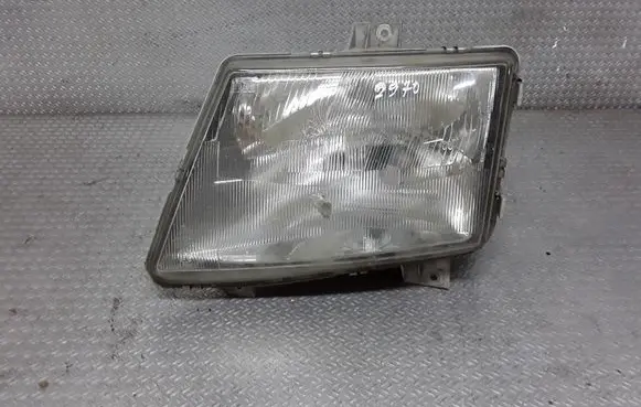 Mercedes-Benz Vito Viano W638 Headlight/headlamp