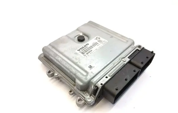 Volvo XC70 Engine control unit/module 31336983 0281018414