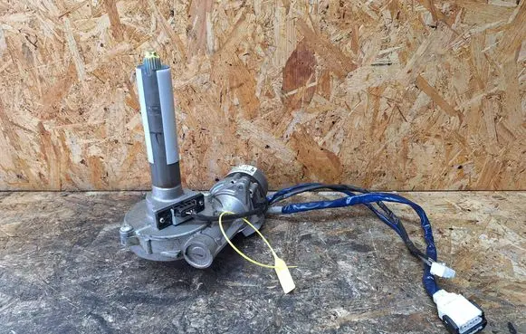 Toyota Auris 150 Power steering pump 45200-02280