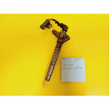 Fuel injector