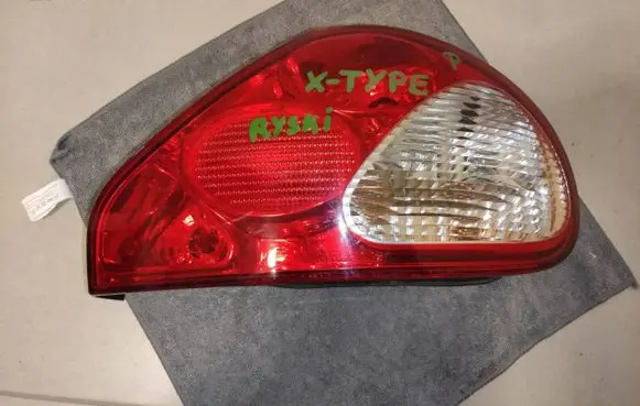 Jaguar X-Type Rear/tail lights 9000B