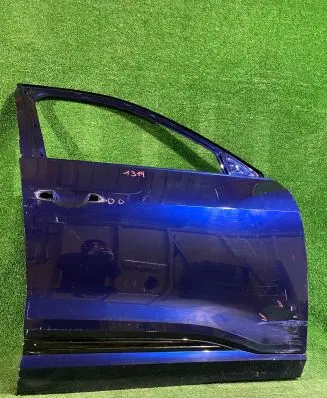 Audi e-tron Front door