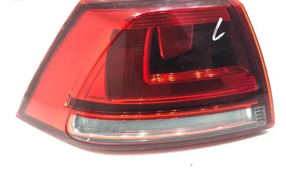 Volkswagen Golf VII Rear/tail lights 5G0945095H