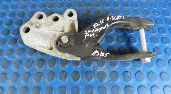 Opel Astra K Gearbox mounting bracket 42496588