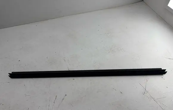Toyota Proace Rubber seal front door window/glass 9808655780D