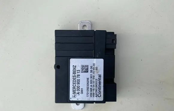Mercedes-Benz GLC X253 C253 Fuel injection pump control unit/module A0009007813 170109233629E A0009013806