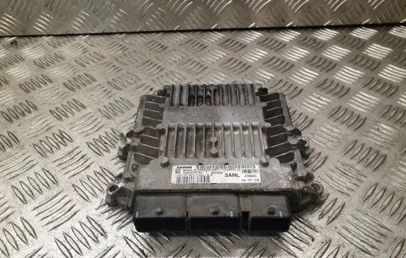 Ford Focus C-MAX Engine control unit/module 4M5112A650JL