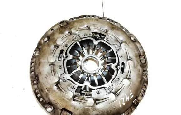Toyota Avensis T250 Pressure plate 124049910