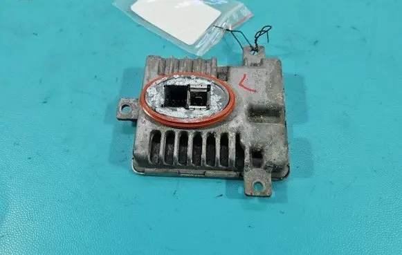 BMW 5 F10 F11 Headlight ballast module Xenon 7237647 IMPRK1489243