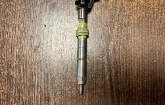 Iveco Daily 4th gen Fuel injector 0445116019 504385557