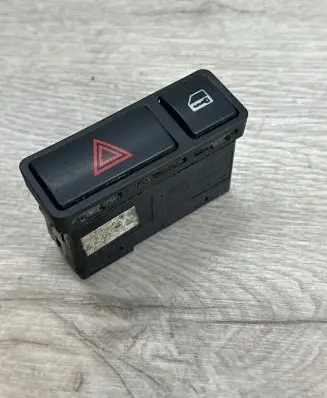 BMW X5 E53 Hazard light switch 61318368920