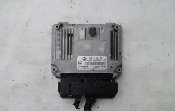 Volkswagen Eos Engine control unit/module 03G906021TA