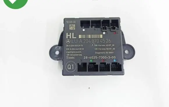 Mercedes-Benz C W204 Door control unit/module A2048704526 A2048202926 A2044422032