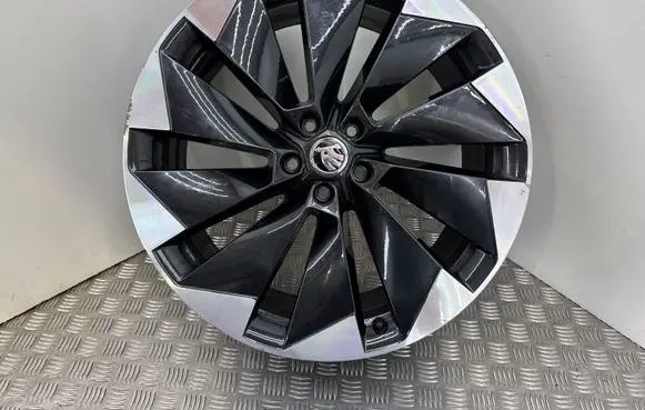 Skoda Enyaq iV R21 alloy rim 5LA601025L