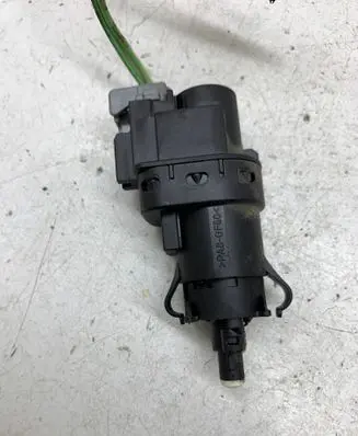 Ford Focus C-MAX Brake pedal sensor switch 3M5T13480AB