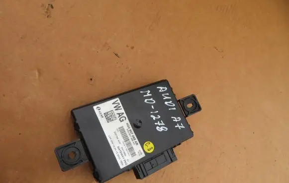 Audi A6 C7 Gateway control module 4G0907468AB