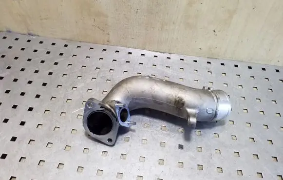 Honda CR-V Intercooler hose/pipe