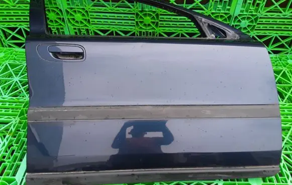 Volvo S60 Front door