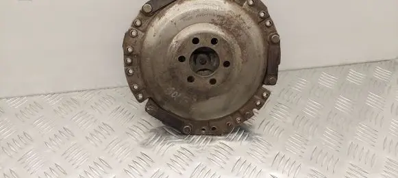 Volkswagen Golf III Pressure plate 3082149541