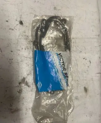 BMW M3 Rocker cam cover 7834110