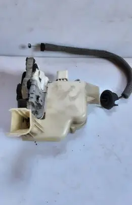 Audi A6 S6 C7 4G Front door lock 8J1837015C
