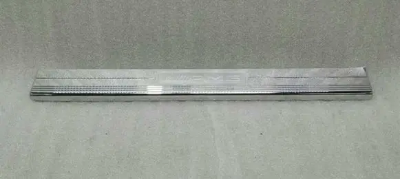 Mercedes-Benz CLS C219 Front sill trim cover A2196801335