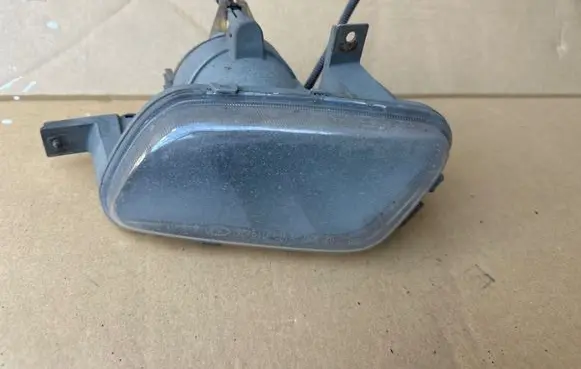 Volvo V70 Front fog light 8693347 725827WW05