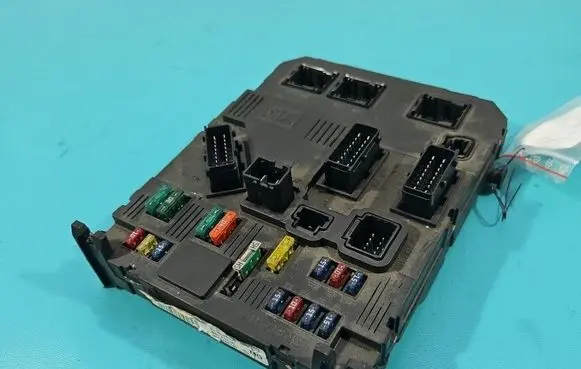 Citroen C2 Central body control module 9650585780 IMPRK1596938