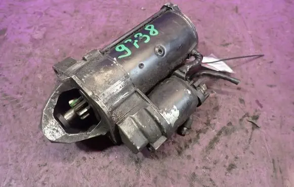 Audi A4 S4 B5 8D Starter motor 
