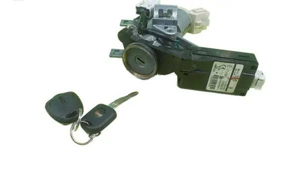 Mitsubishi Outlander Ignition lock 