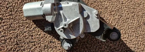 Citroen C3 Rear window wiper mechanism 0390205008