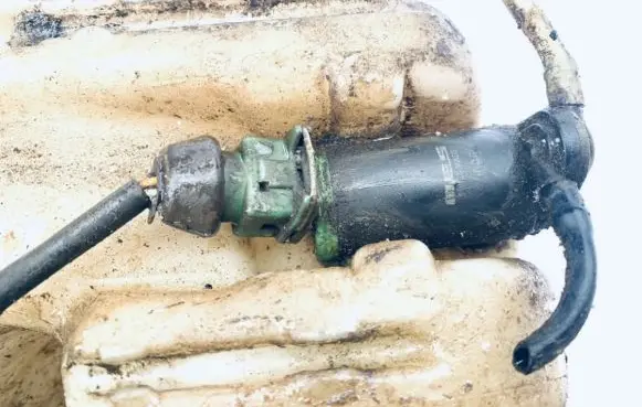 Citroen Xsara Windscreen/windshield washer pump