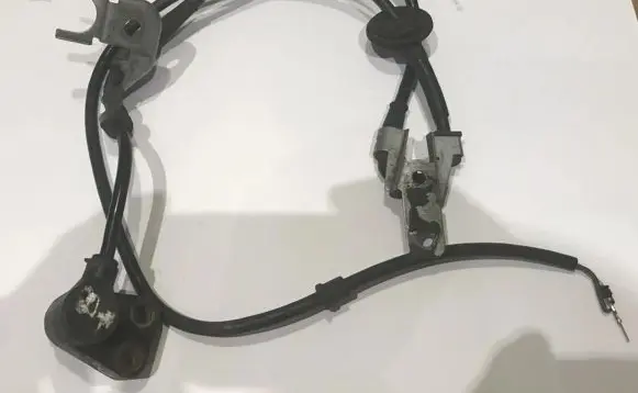 Mazda 626 ABS brake wheel speed sensor gj264370x