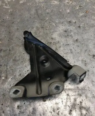BMW X1 F48 F49 Fender mounting bracket 7351516