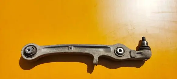 Audi A6 S6 C6 4F Front lower control arm/wishbone 4F0407151A