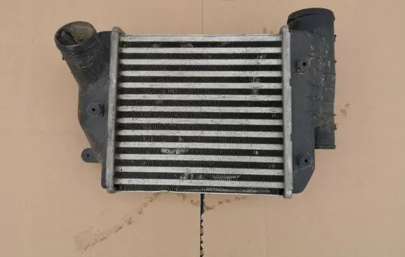 Audi A6 S6 C6 4F Intercooler radiator 4F0145805E
