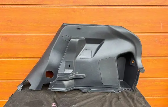 Toyota Yaris Cross Trunk/boot side trim panel 647300D300 647310D310