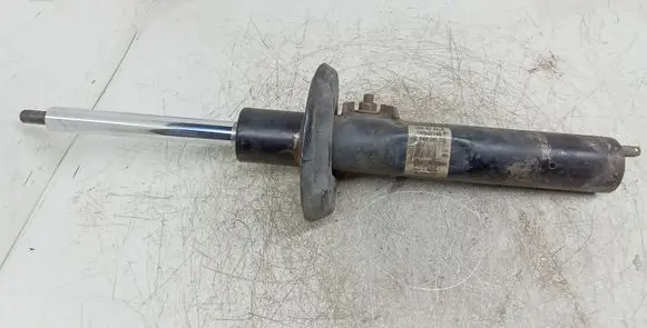 Volkswagen PASSAT B6 Front shock absorber/damper 3C0413031N 1T0412103A