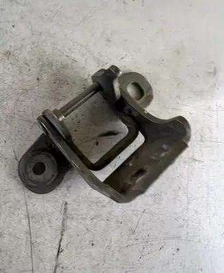 Jeep Cherokee III KJ Rear door lower hinge 55177030AE
