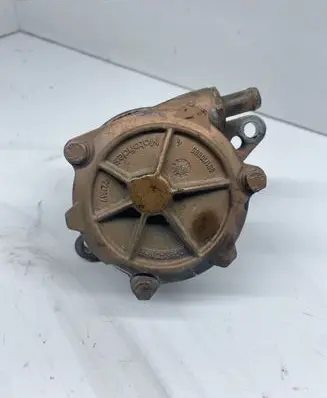 BMW 5 E39 Vacuum pump 221057