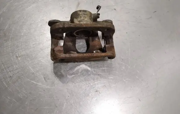 BMW 1 E81 E87 Front brake caliper