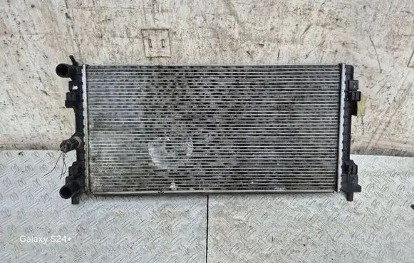 Coolant radiator
