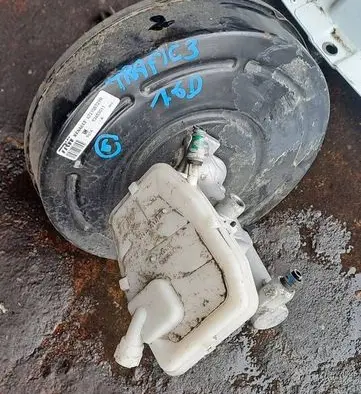 Renault Trafic III (X82) Brake booster 472108729R 93453011